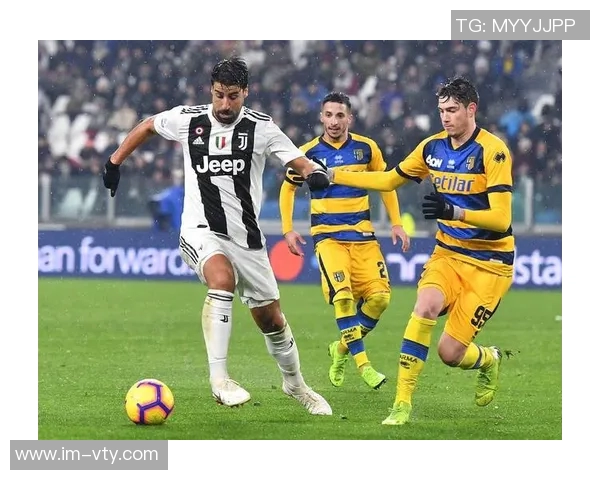 那不勒斯伤病潮加剧洛博特卡与波利塔诺双双遭遇肌肉撕裂